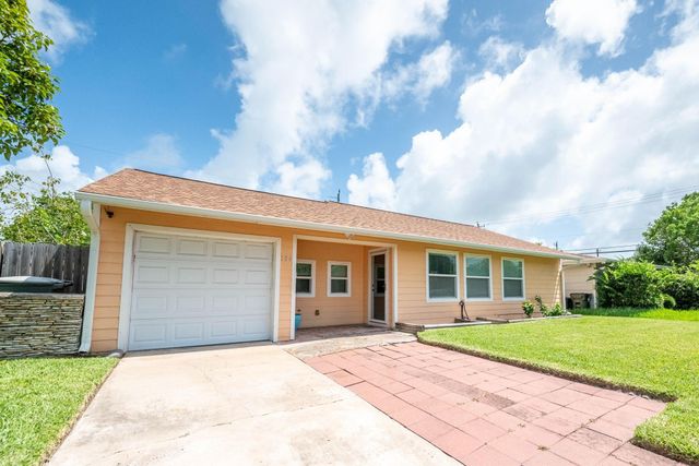 104 Bonita Avenue, Galveston, TX 77550