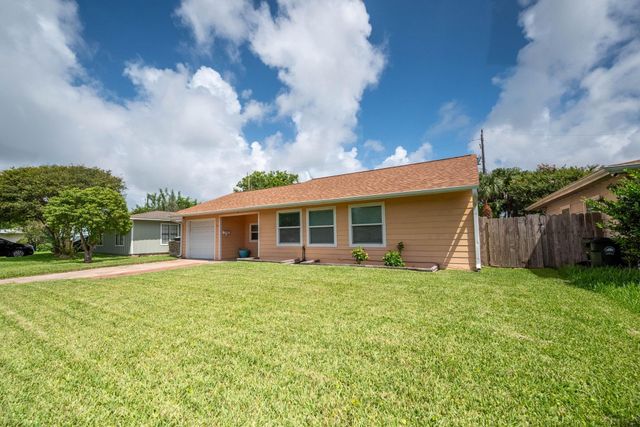 104 Bonita Avenue, Galveston, TX 77550