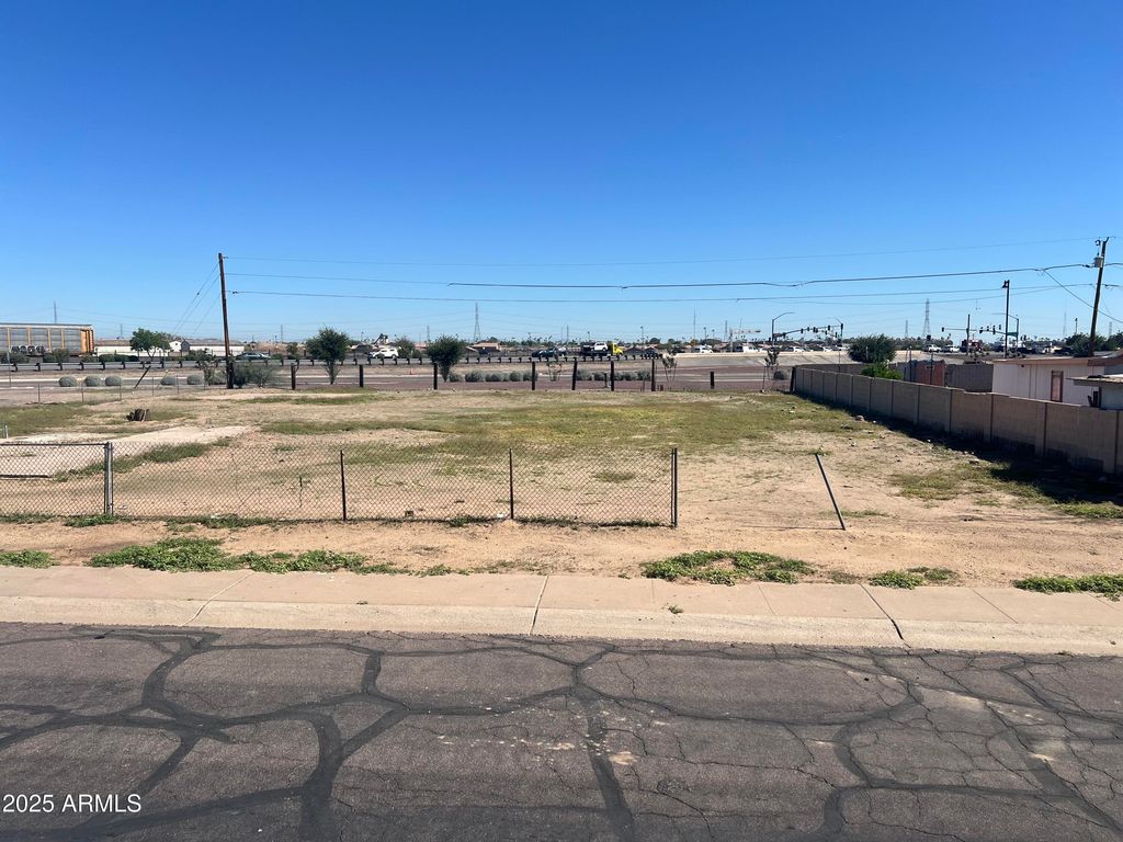 14009 N EL FRIO Street 13, El Mirage, AZ 85335 — exterior