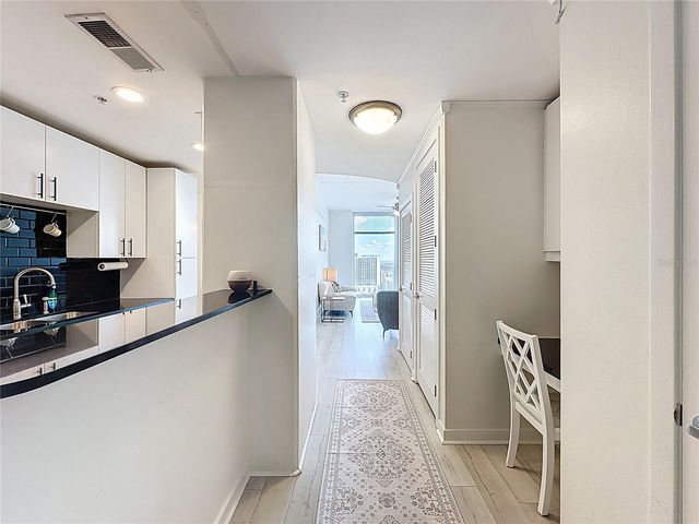 155 S COURT AVENUE 1911, Orlando, FL 32801