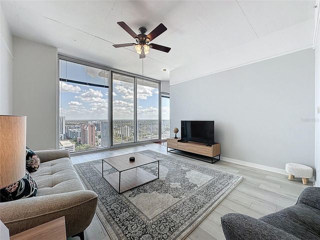 155 S COURT AVENUE 1911, Orlando, FL 32801