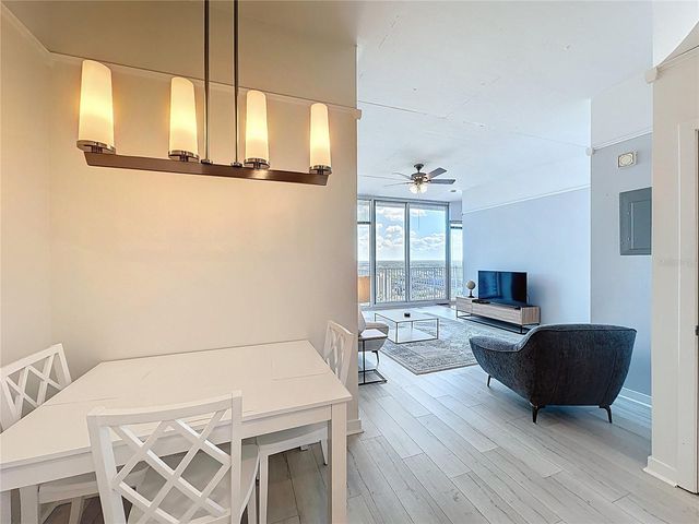 155 S COURT AVENUE 1911, Orlando, FL 32801