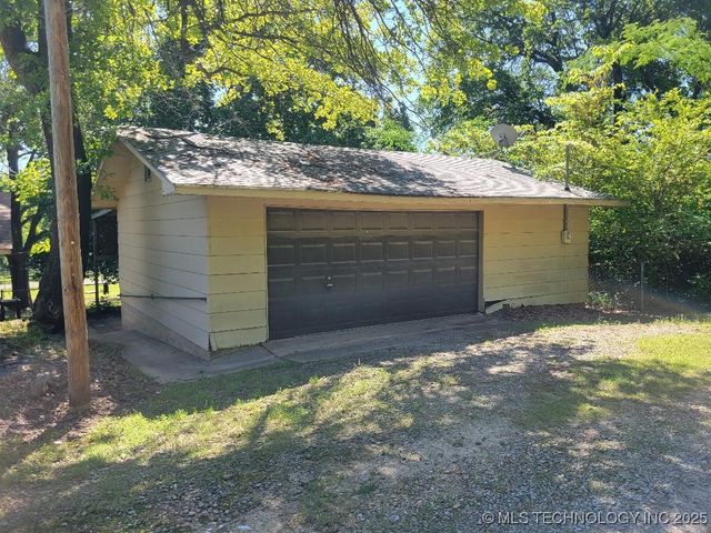 115451 S 4192, Checotah, OK 74426