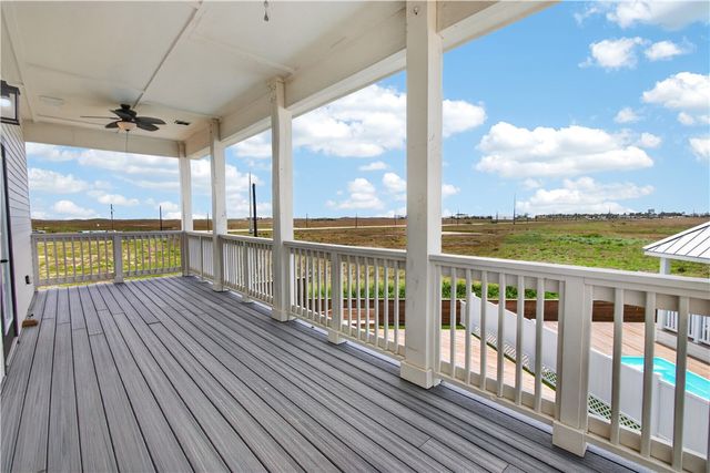 228 St John Circle, Port Aransas, TX 78373