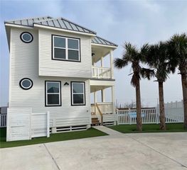 228 St John Circle, Port Aransas, TX 78373
