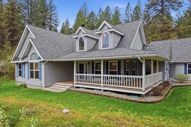 19722 E Pheasant Dr, Greenacres, WA 99016