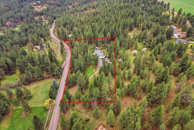 19722 E Pheasant Dr, Greenacres, WA 99016