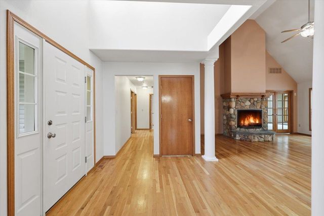 19722 E Pheasant Dr, Greenacres, WA 99016