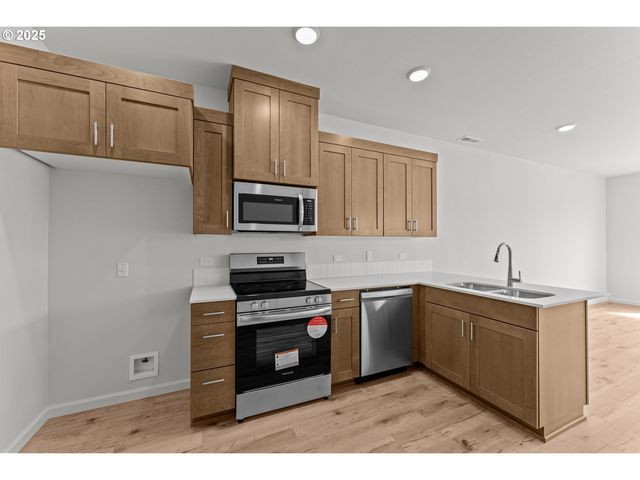 3577 Sw 209TH Ave, Hillsboro, OR 97123