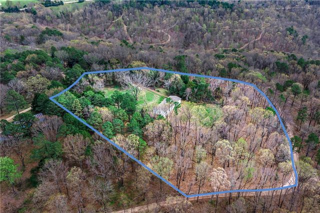 202 Silver Ridge Road, Eureka Springs, AR 72632