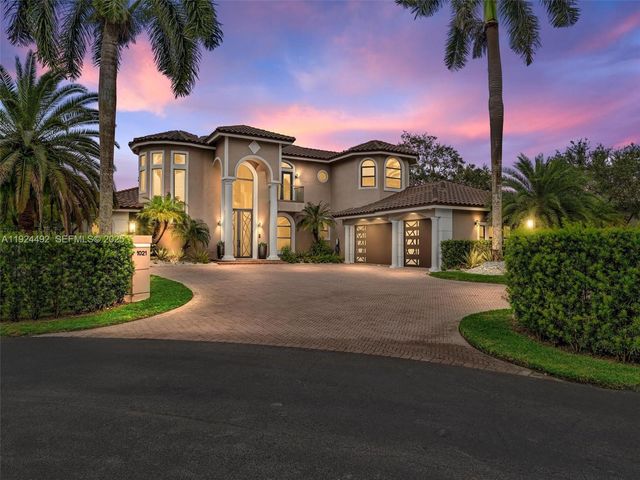 1021 NW 115th Ave, Plantation, FL 33323