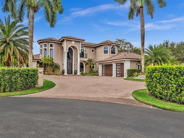 1021 NW 115th Ave, Plantation, FL 33323