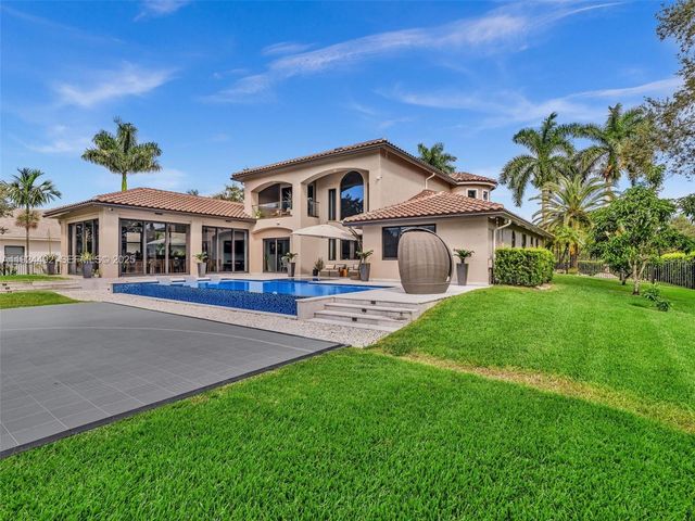 1021 NW 115th Ave, Plantation, FL 33323