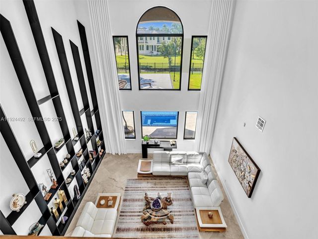 1021 NW 115th Ave, Plantation, FL 33323