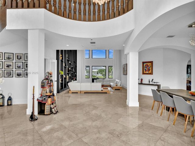 1021 NW 115th Ave, Plantation, FL 33323