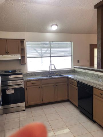 10810 Swan Glen Drive, Houston, TX 77099