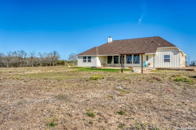 1642 Scull Rd, San Marcos, TX 78666