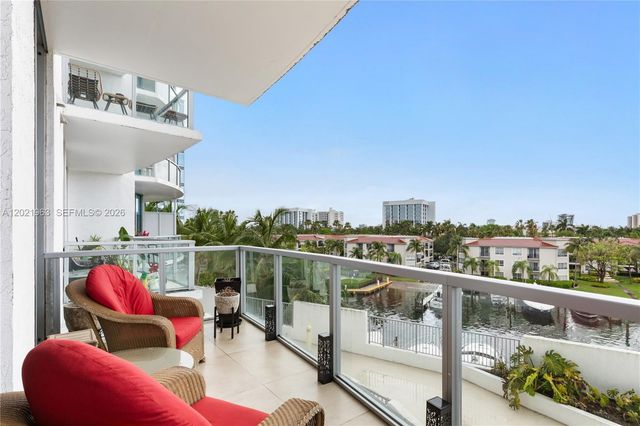 3029 NE 188th St 405, Aventura, FL 33180