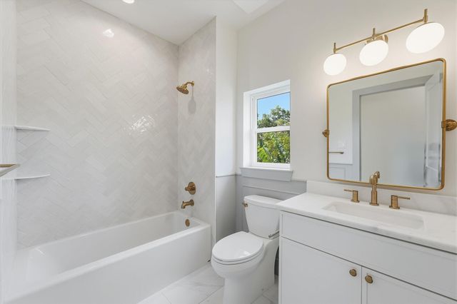 8555 Forum Drive, Houston, TX 77055