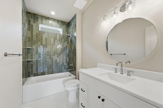 8555 Forum Drive, Houston, TX 77055