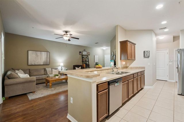 15514 CAMPDEN STREET, Winter Garden, FL 34787
