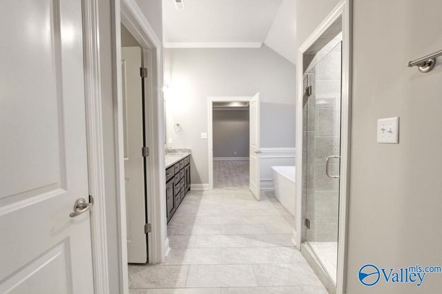 Foresthill E Newby Chapel Road, Athens, AL 35613
