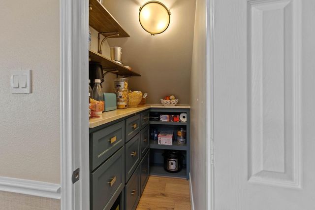 8802 Throckmorton Lane, Houston, TX 77064