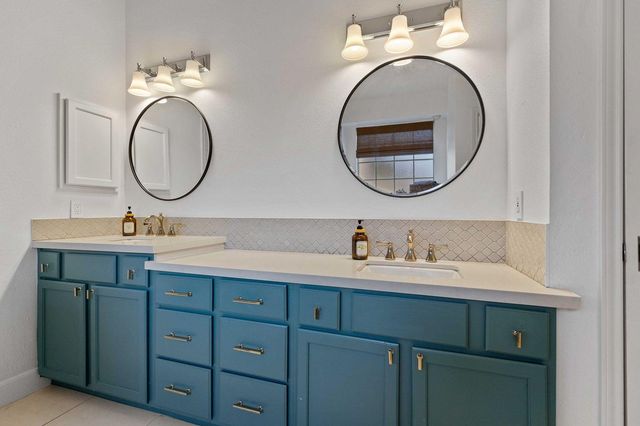 8802 Throckmorton Lane, Houston, TX 77064