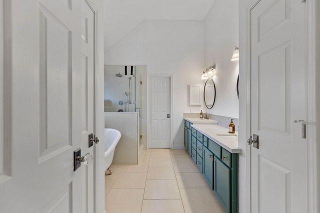 8802 Throckmorton Lane, Houston, TX 77064