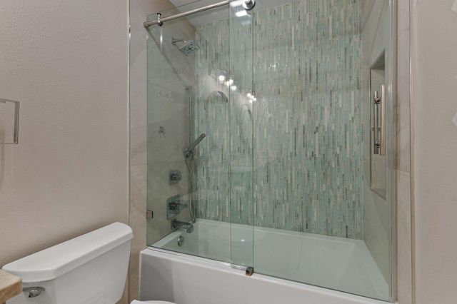 8802 Throckmorton Lane, Houston, TX 77064