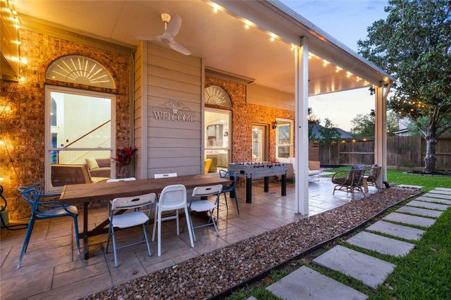 8802 Throckmorton Lane, Houston, TX 77064