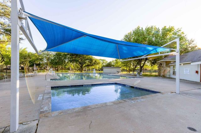 8802 Throckmorton Lane, Houston, TX 77064