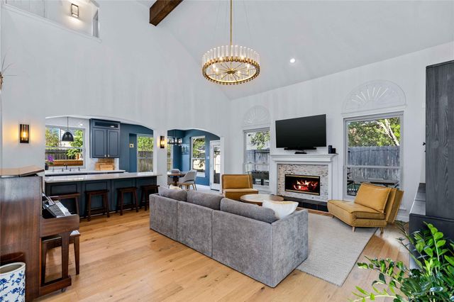 8802 Throckmorton Lane, Houston, TX 77064