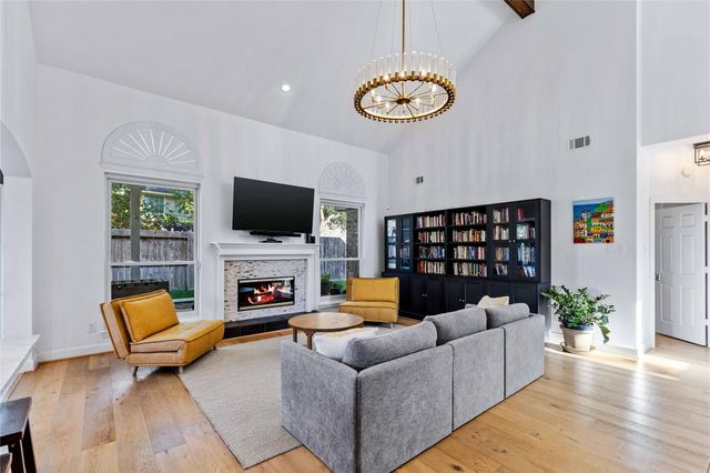 8802 Throckmorton Lane, Houston, TX 77064