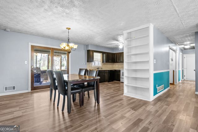 3878 Trenton Drive, Snellville, GA 30039