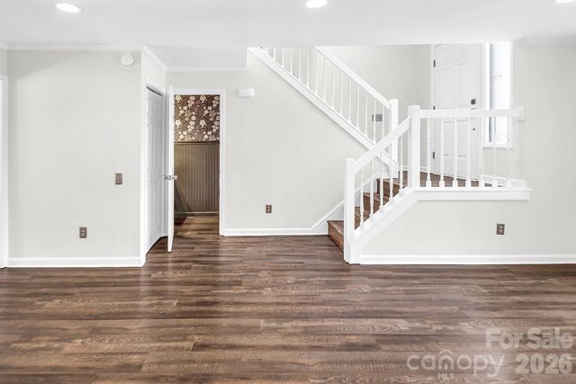 8228 Legare Court, Charlotte, NC 28210