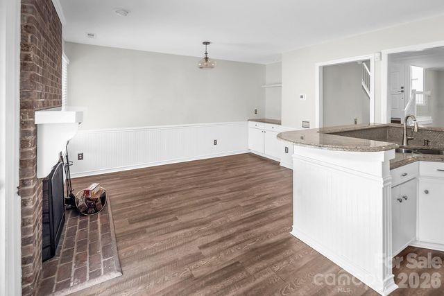 8228 Legare Court, Charlotte, NC 28210