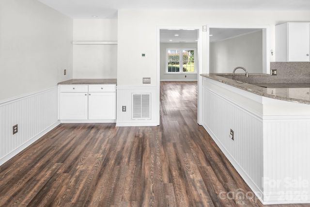 8228 Legare Court, Charlotte, NC 28210
