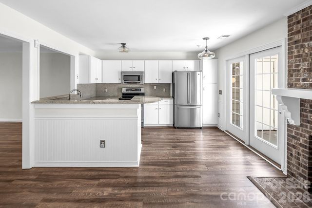 8228 Legare Court, Charlotte, NC 28210