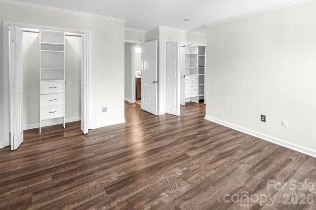8228 Legare Court, Charlotte, NC 28210