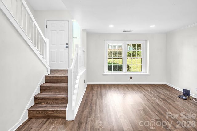 8228 Legare Court, Charlotte, NC 28210