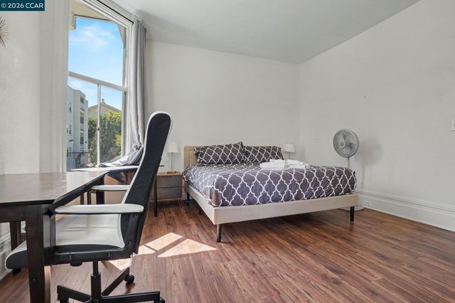 3414 Andover St., Oakland, CA 94609