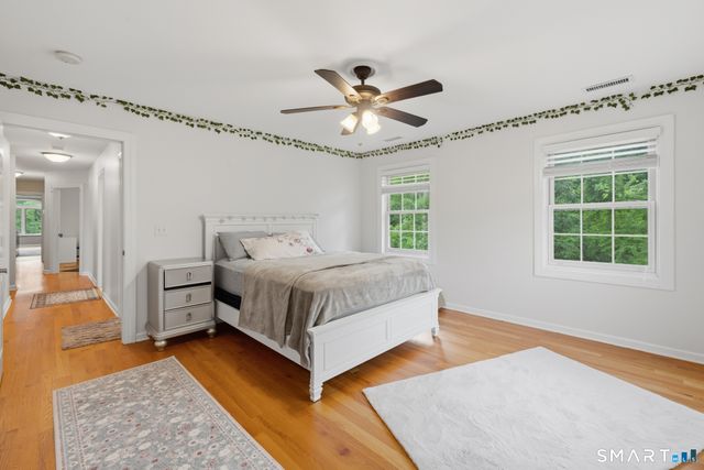 1932 Hartford Turnpike, North Haven, CT 06473