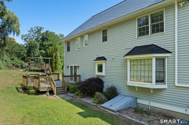 1932 Hartford Turnpike, North Haven, CT 06473
