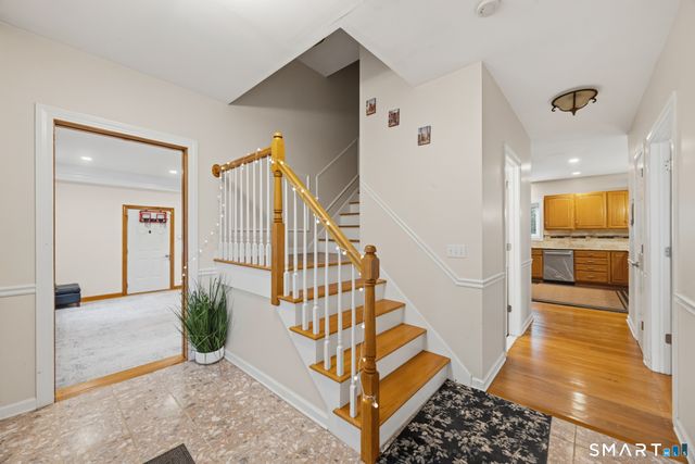 1932 Hartford Turnpike, North Haven, CT 06473