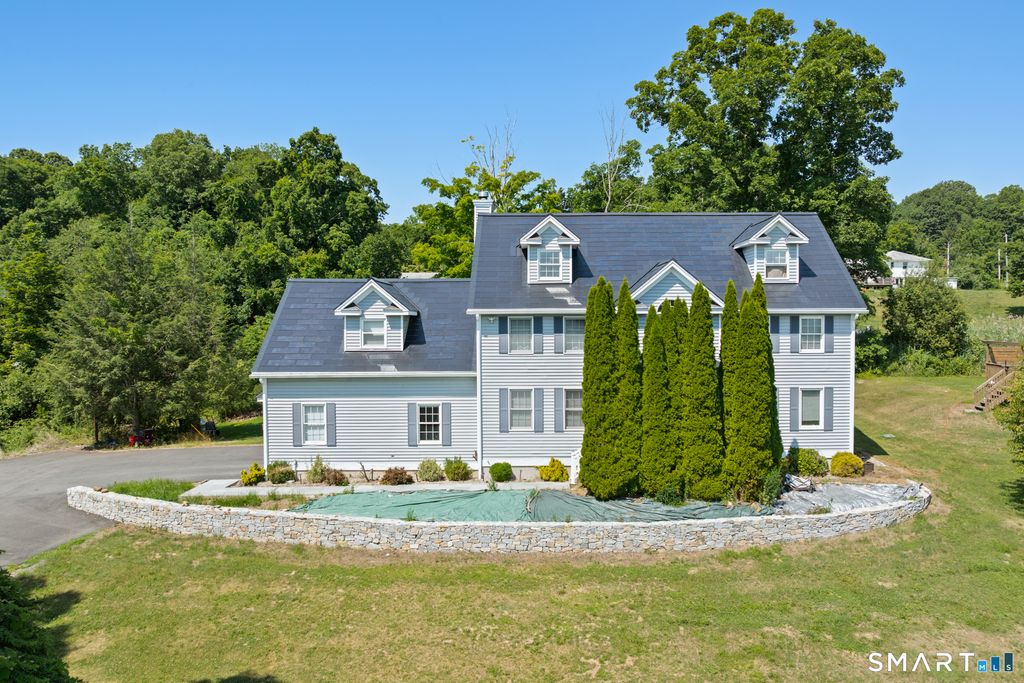 1932 Hartford Turnpike, North Haven, CT 06473