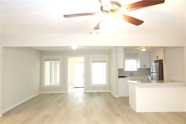 1008 Puryear Drive, College Station, TX 77840