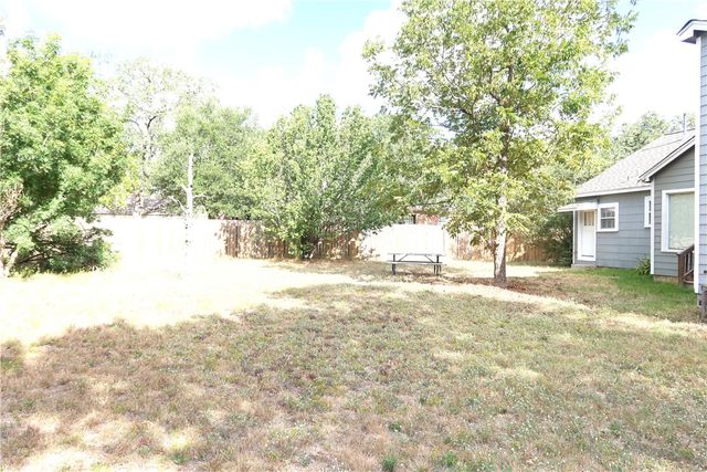 1008 Puryear Drive, College Station, TX 77840