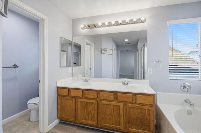 467 Calcite Ave, Lathrop, CA 95330