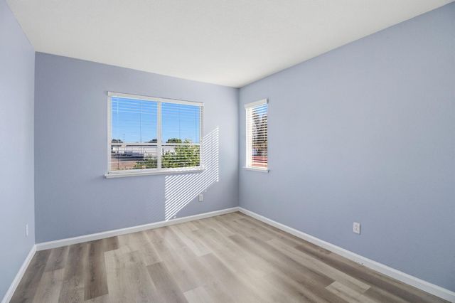 467 Calcite Ave, Lathrop, CA 95330